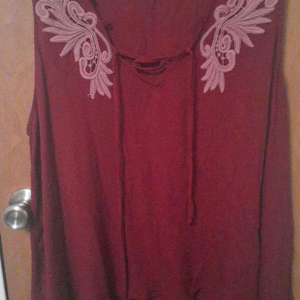 Sleeveless blouse